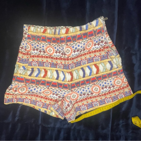 MZara patterned shorts - Picture 5 of 15
